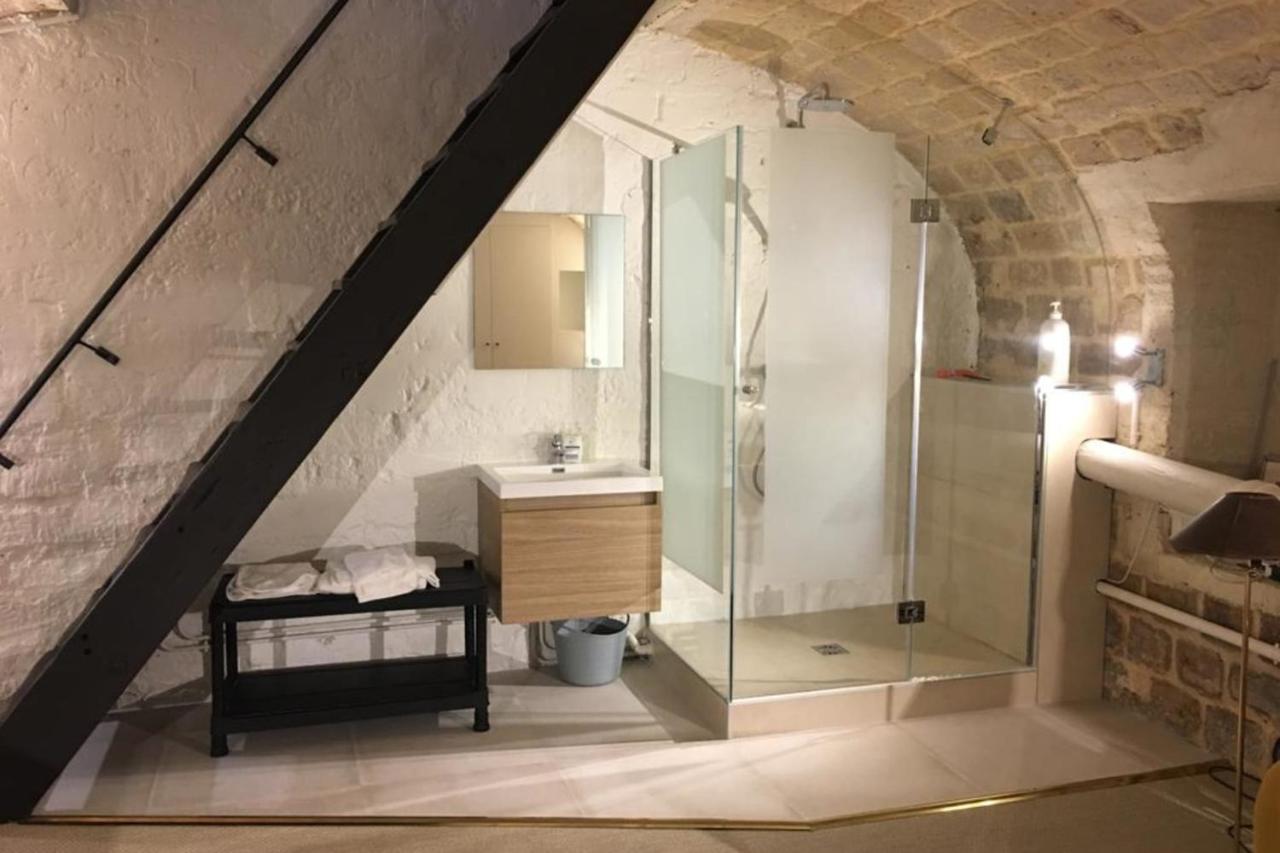 Spacious Loft At 2 Steps From The Chocolate Museum Paris Exterior photo